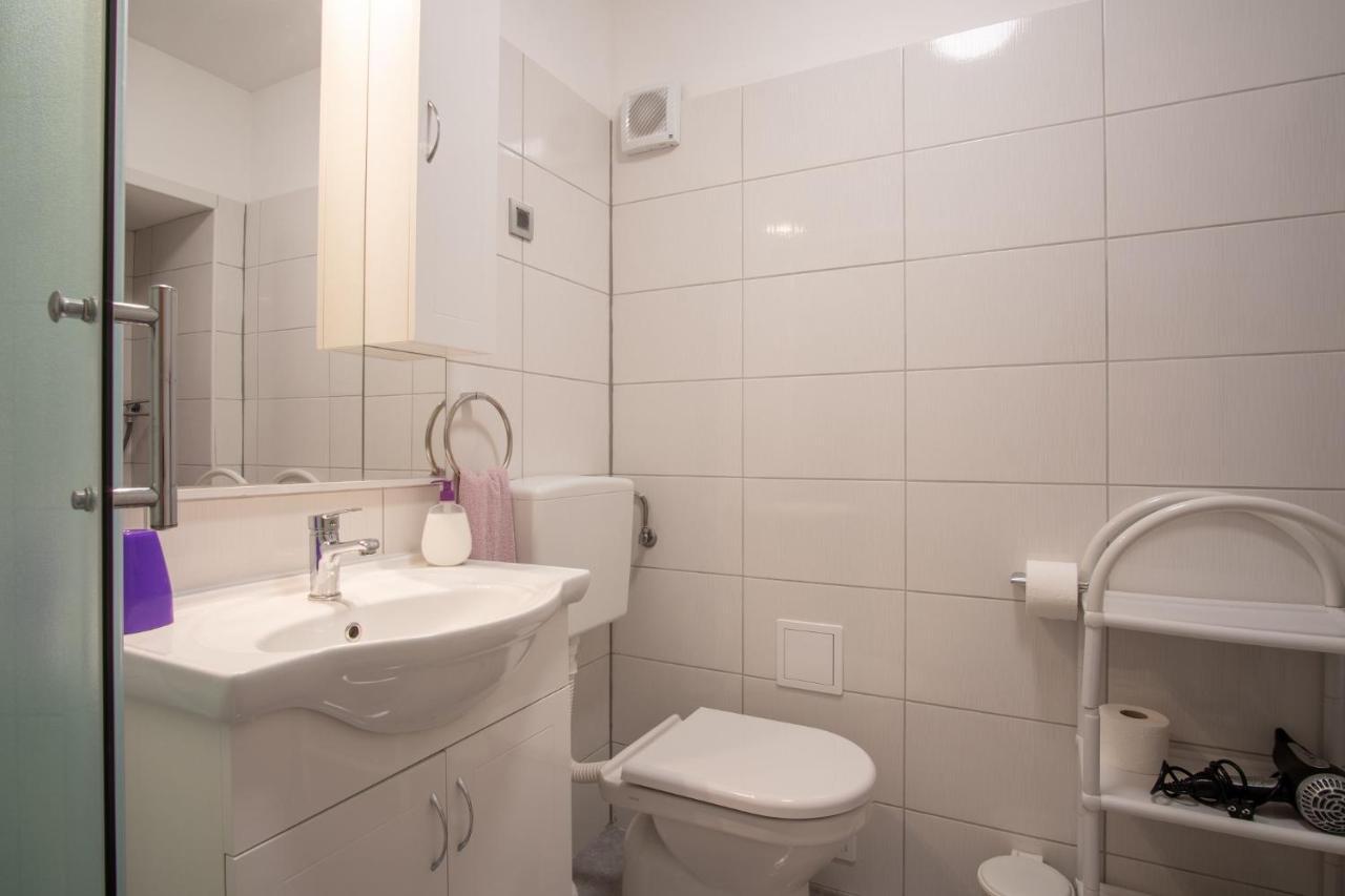 Private Holliday Apartment Pag Town Kültér fotó